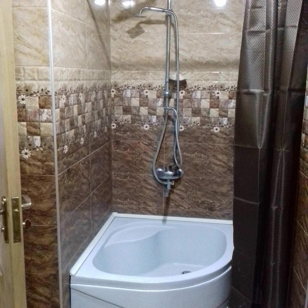 Hotel Family Hotel Chiatura Extérieur photo