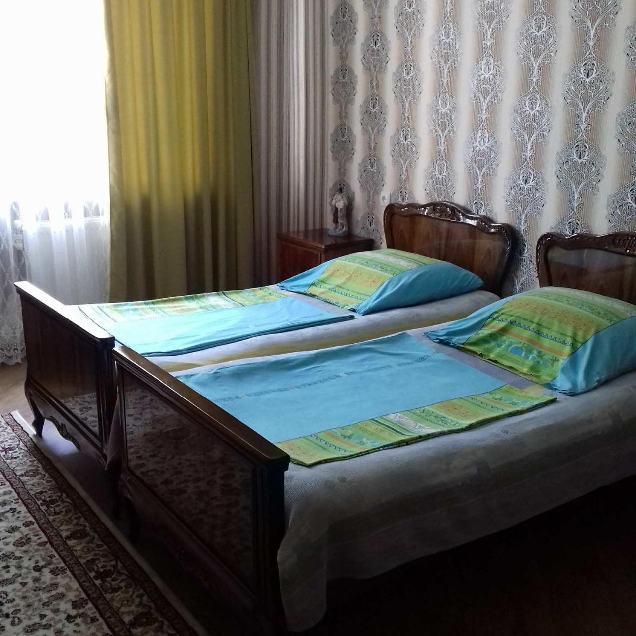 Hotel Family Hotel Chiatura Extérieur photo